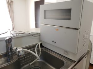 キッチンに設置したパナソニック食器洗い乾燥機